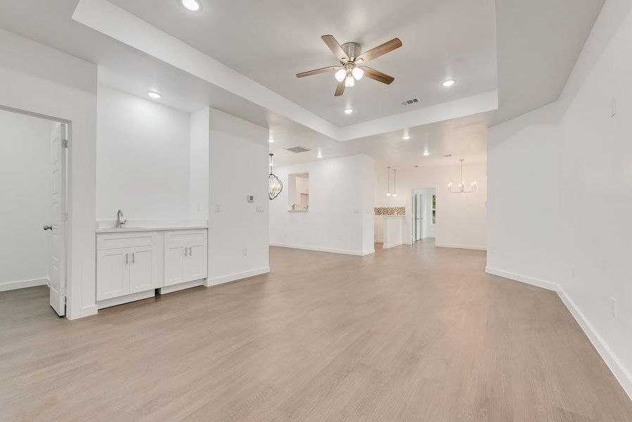 Spacious, unfurnished interior of a new home in , Dallas (Image 27). Spacious, unfurnished interior of a new home in , Dallas (Image 27).