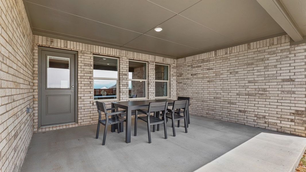 Exterior details and patio area of a home in Sandstone Estates, Granbury (Image 2). Exterior details and patio area of a home in Sandstone Estates, Granbury (Image 2).