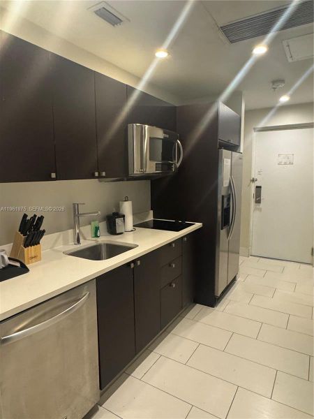 Furnished interior view inside a new home in , Doral (Image 5).