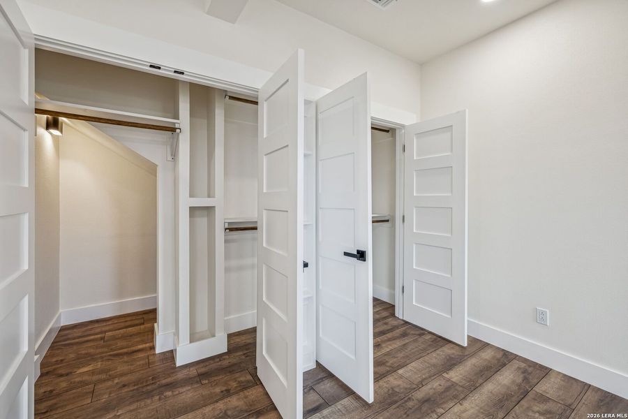 Spacious, unfurnished interior of a new home in , Castroville (Image 46).