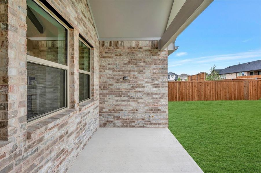 Exterior details and patio area of a home in Heritage Ranch, Sherman (Image 3). Exterior details and patio area of a home in Heritage Ranch, Sherman (Image 3).