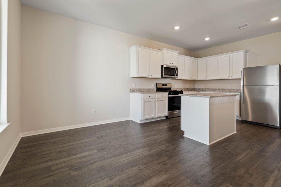 Image 26 of a home in Sweetwater Ridge.