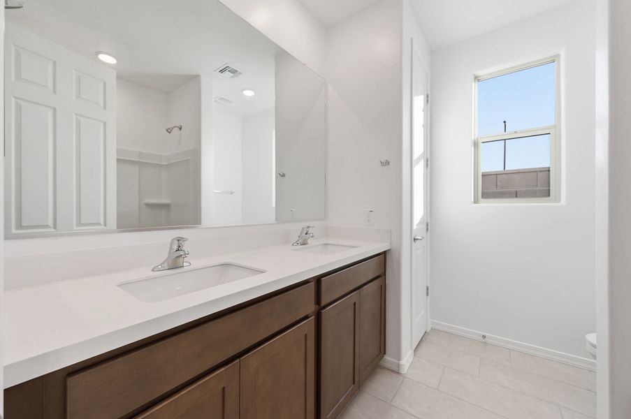 Furnished interior view inside a new home in Tierra Vistoso, Surprise (Image 6).