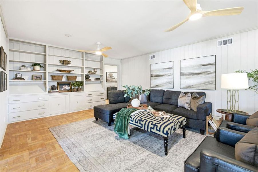 Furnished interior view inside a new home in , Sweetwater (Image 25). Furnished interior view inside a new home in , Sweetwater (Image 25).