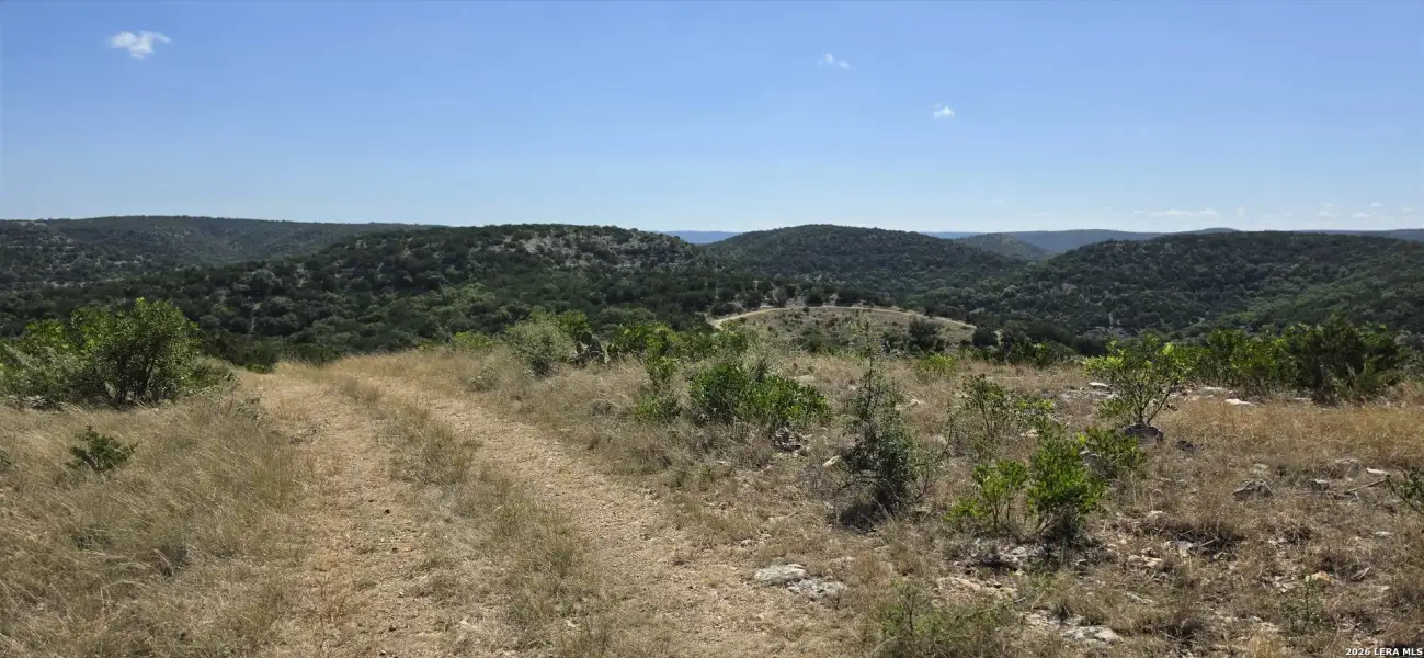 Natural landscape and outdoor views near  in Leakey (Image 56).
