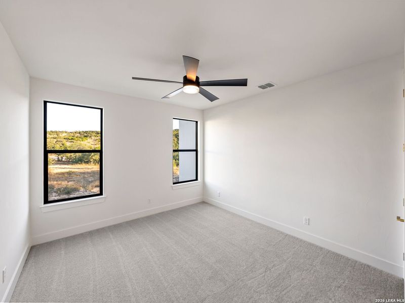 Spacious, unfurnished interior of a new home in , San Antonio (Image 23).