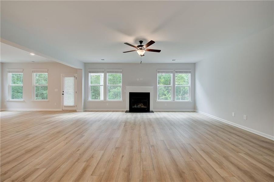 Spacious, unfurnished interior of a new home in Kingston, Locust Grove (Image 15).