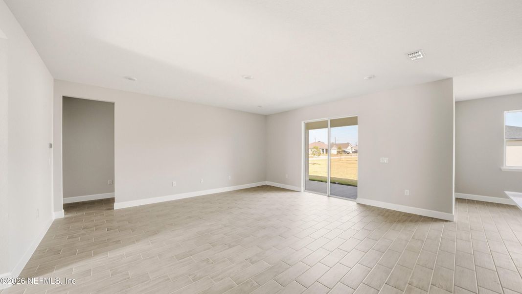 Spacious, unfurnished interior of a new home in , Palm Coast (Image 34).