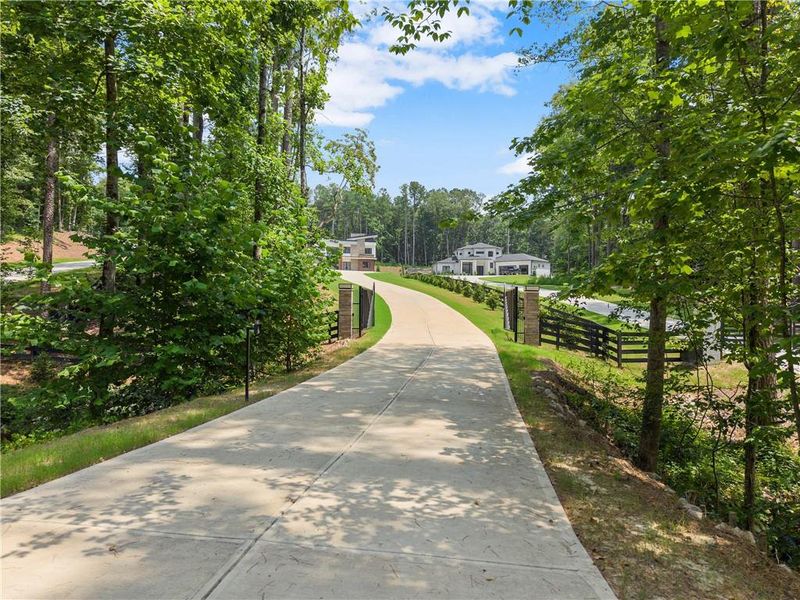 Image 52 of a home in .