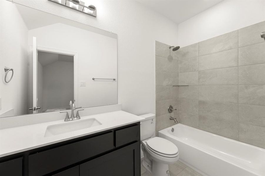 22. 2223 Riverbend - 2ND Bath 22. 2223 Riverbend - 2ND Bath