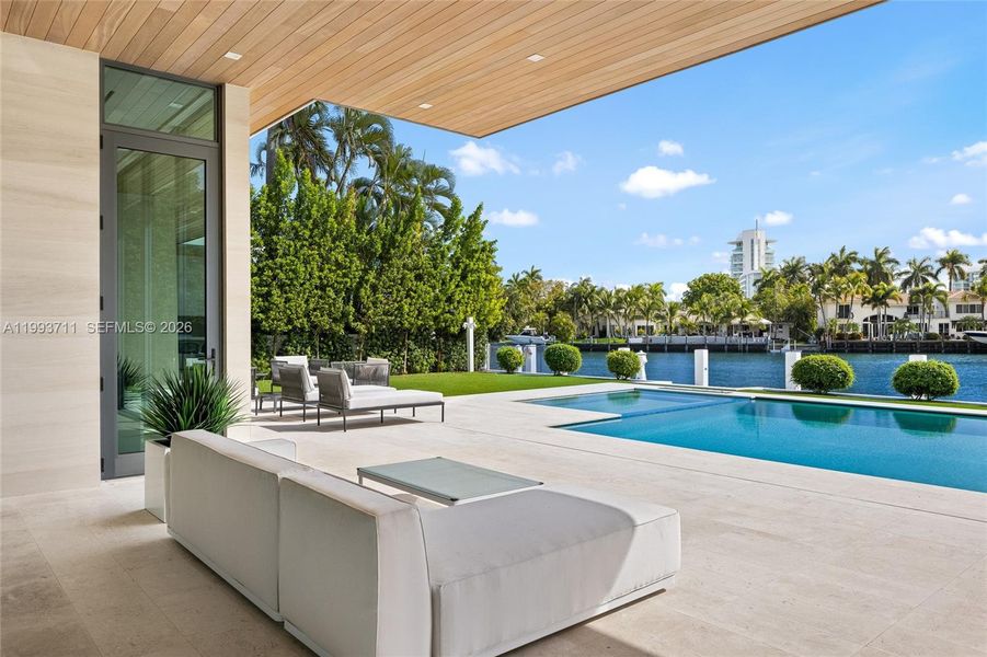 Exterior details and patio area of a home in , Fort Lauderdale (Image 25).
