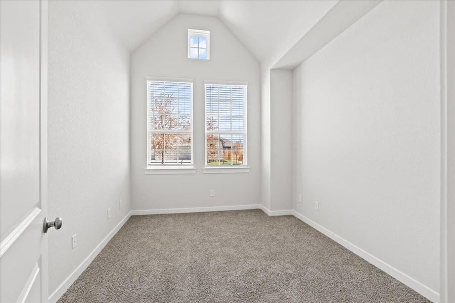 Spacious, unfurnished interior of a new home in Village at Three Oaks, Seguin (Image 20). Spacious, unfurnished interior of a new home in Village at Three Oaks, Seguin (Image 20).