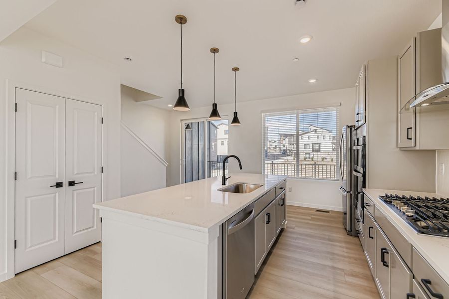 1,983sf New Home in Broomfield, CO. - Slide 21 1,983sf New Home in Broomfield, CO. - Slide 21