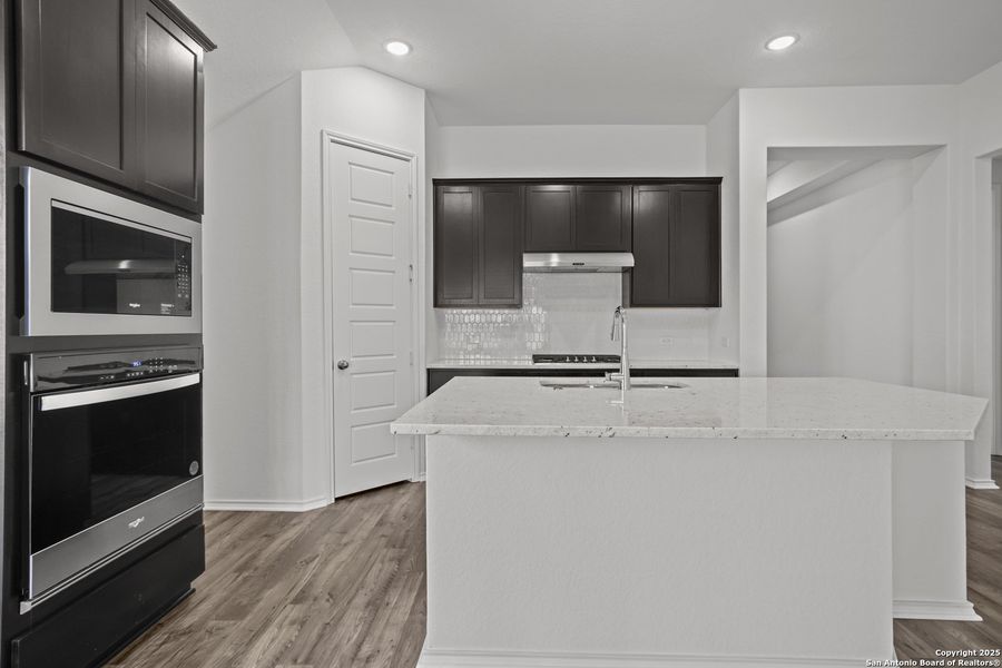 Furnished interior view inside a new home in Rhine Valley, Schertz (Image 6).