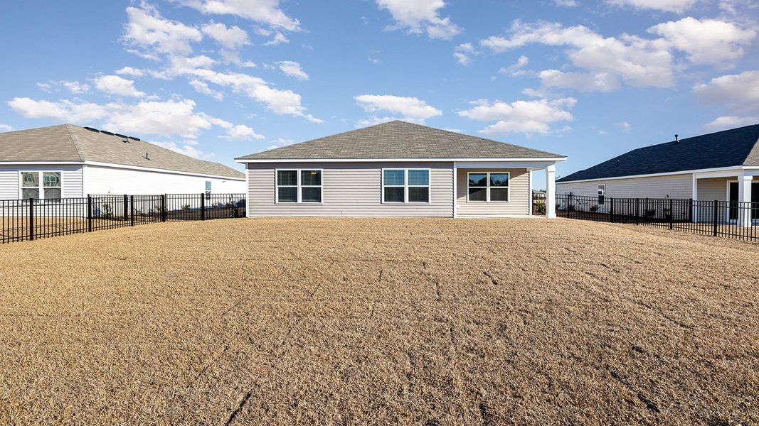 Representative exterior details of a home built from the ARIA by D.R. Horton in Ridgefield, Conway (Image 22).