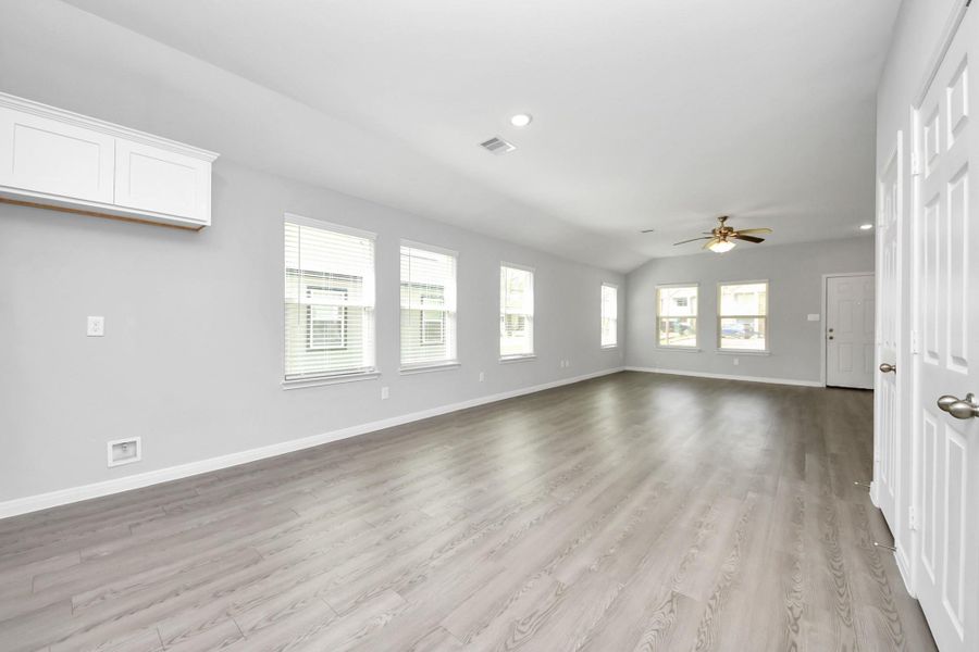 Image 38 of a home in . Image 38 of a home in .