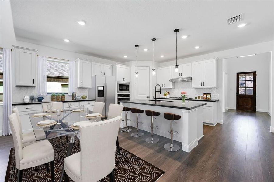 1708 Foxtail Drive ~ Ready Now 1708 Foxtail Drive ~ Ready Now