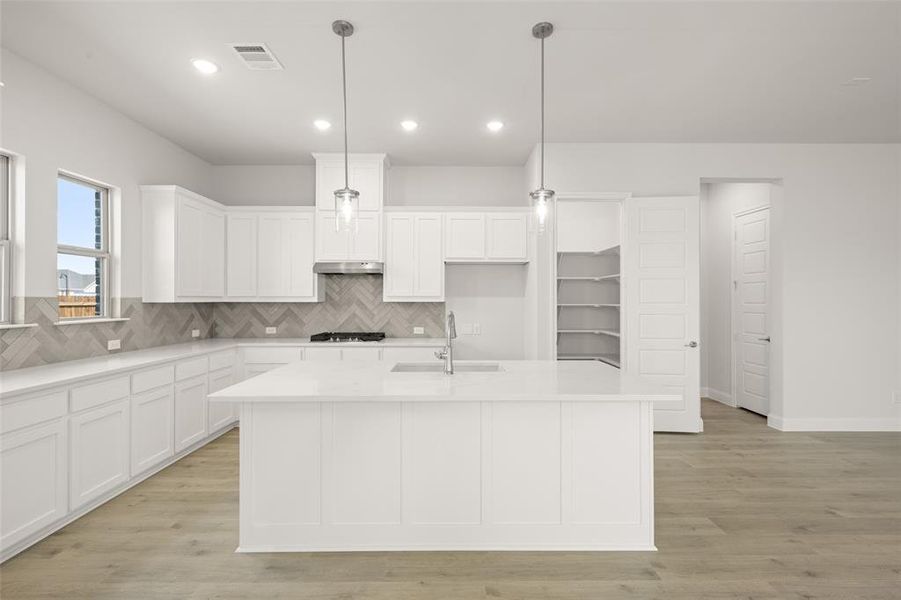 417 Daybreak- Kitchen-3 417 Daybreak- Kitchen-3