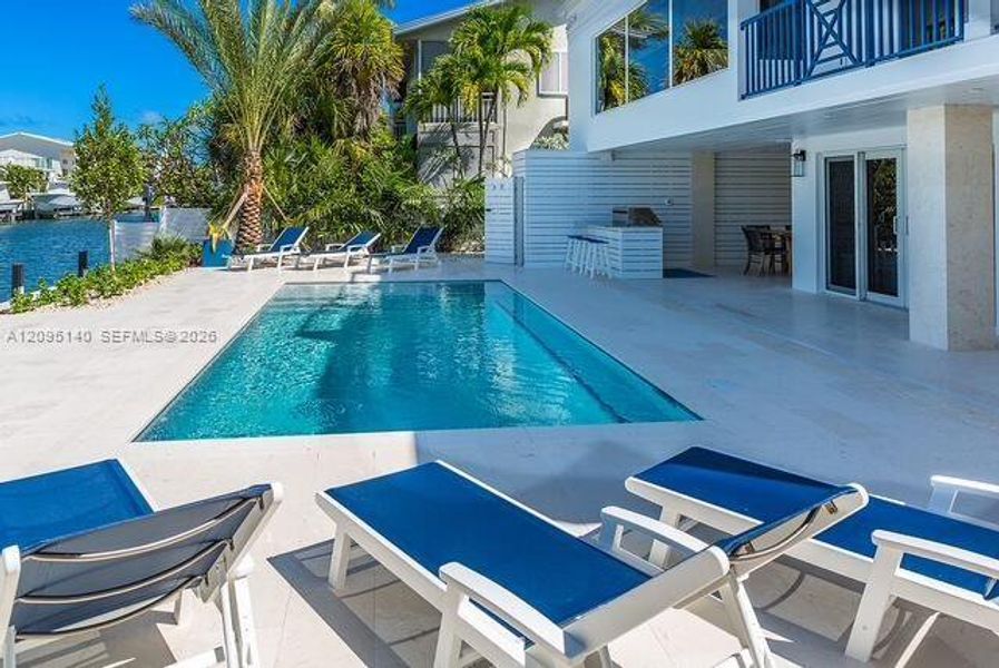 Exterior details and patio area of a home in , Islamorada, Village of Islands (Image 44).
