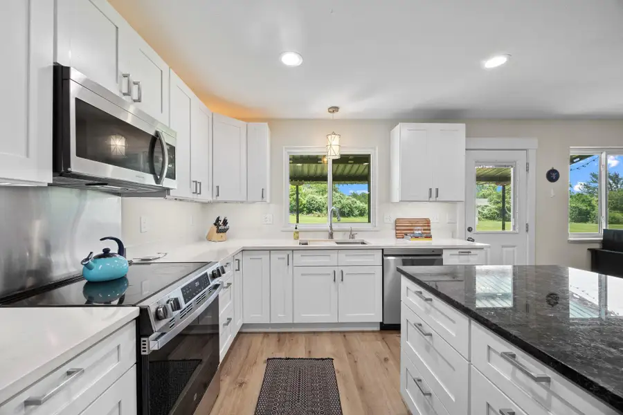 Gorgeous stainless steel appliances.