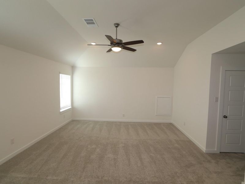 Spacious, unfurnished interior of a new home in Miller's Pond, Rosenberg (Image 16). Spacious, unfurnished interior of a new home in Miller's Pond, Rosenberg (Image 16).