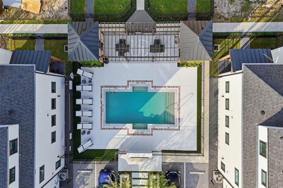 Image 41 of a home in Uptown District.