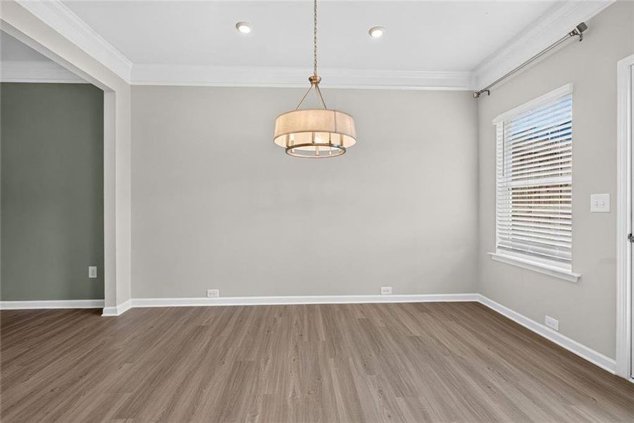 Spacious, unfurnished interior of a new home in Fuller Station, Loganville (Image 39).