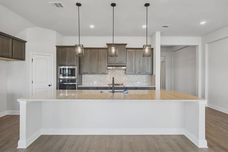 Furnished interior view inside a new home in Silo Mills, Joshua (Image 9).
