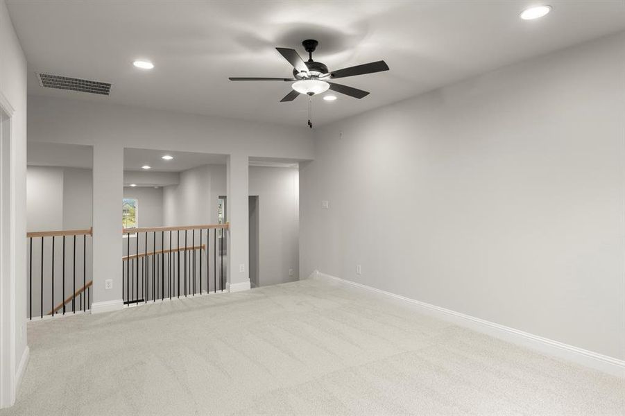 20. 2101 Clairmount - Game (2)