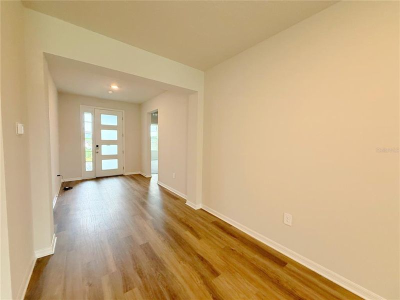 Spacious, unfurnished interior of a new home in Legacy Preserve, Parrish (Image 18). Spacious, unfurnished interior of a new home in Legacy Preserve, Parrish (Image 18).