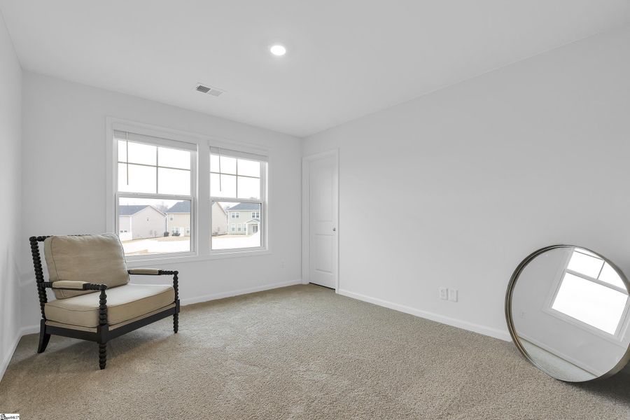 Image 26 of a home in Sedona.