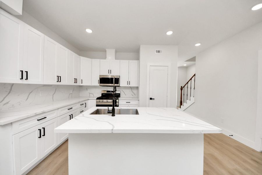 Furnished interior view inside a new home in , Alvin (Image 11). Furnished interior view inside a new home in , Alvin (Image 11).