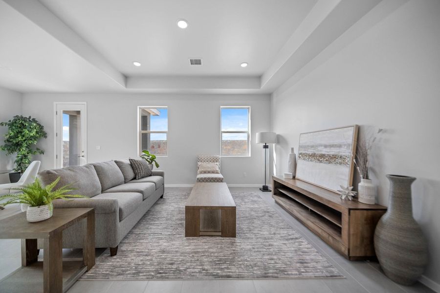 Representative furnished interior of a home built from the Prado by Hakes Brothers in Summer Sky North, El Paso (Image 9).