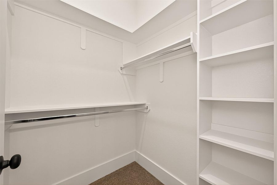 Spacious, unfurnished interior of a new home in , Tomball (Image 24). Spacious, unfurnished interior of a new home in , Tomball (Image 24).