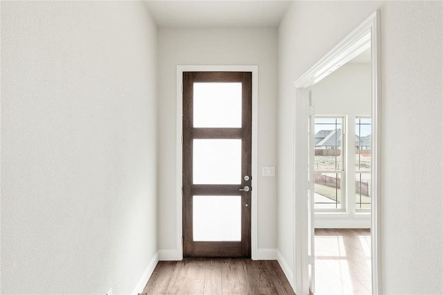 Spacious, unfurnished interior of a new home in Stone River Glen 60s, Royse City (Image 26).