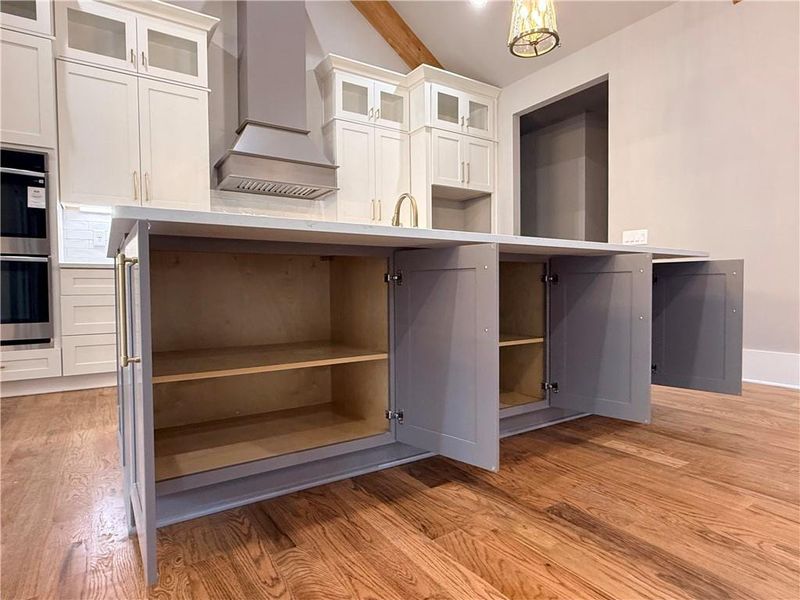 Furnished interior view inside a new home in , Jefferson (Image 53).