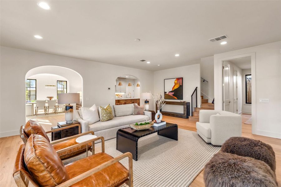 Furnished interior view inside a new home in , Austin (Image 30). Furnished interior view inside a new home in , Austin (Image 30).