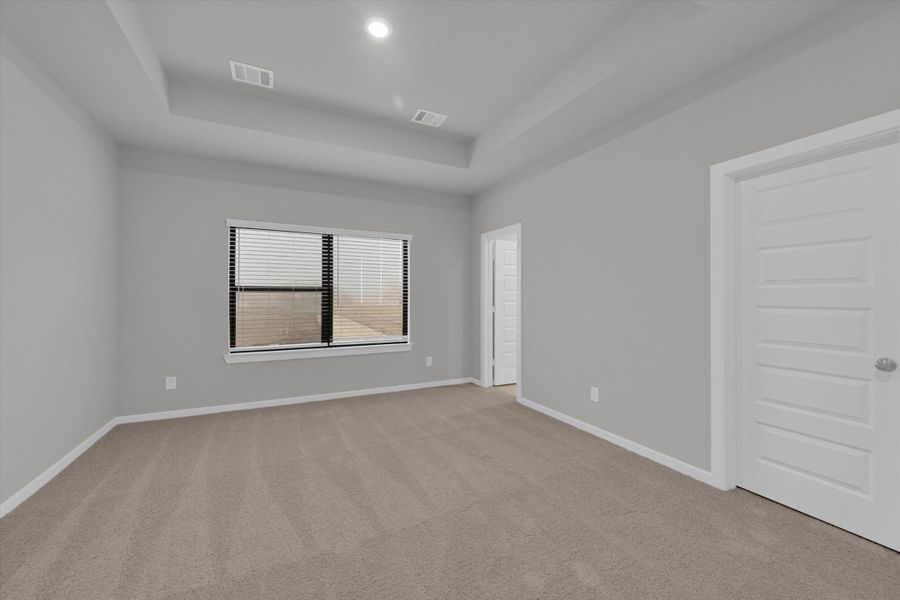 Spacious, unfurnished interior of a new home in Summer Place  35', Montgomery (Image 43).