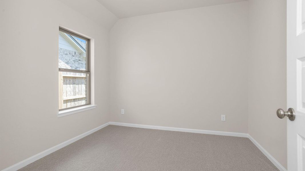 Spacious, unfurnished interior of a new home in Candela South 40', Richmond (Image 11).