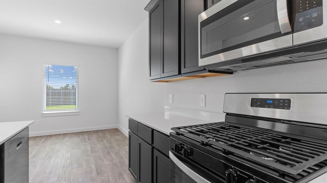 Furnished interior view inside a new home in Evergreen, Rosenberg (Image 6).