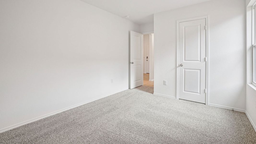 Spacious, unfurnished interior of a new home in Carillon, Manor (Image 19).