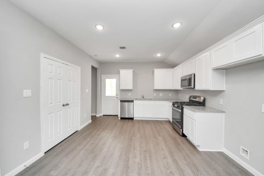 Image 21 of a home in . Image 21 of a home in .