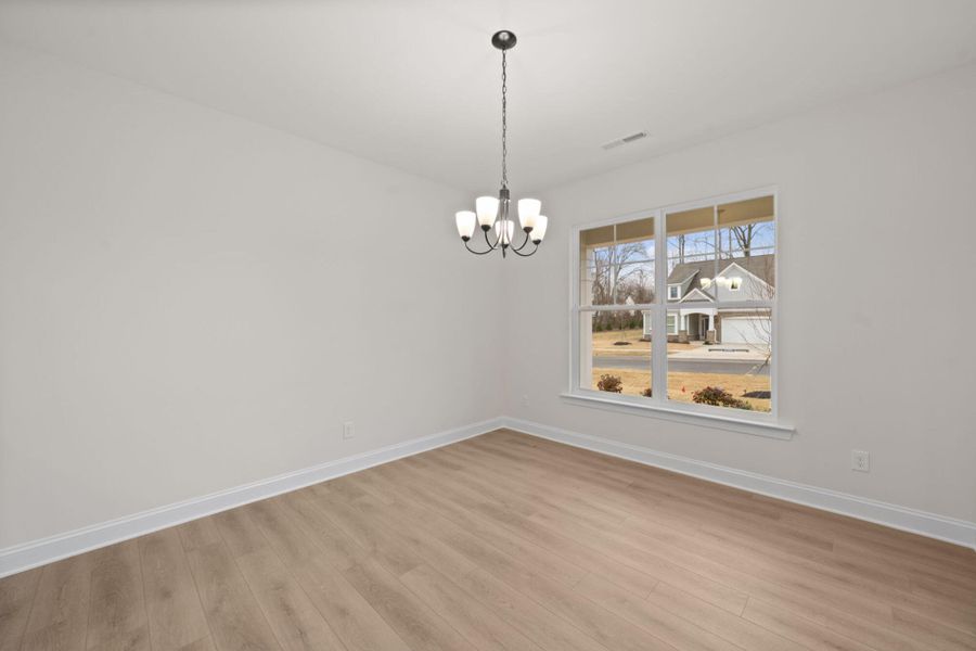 Spacious, unfurnished interior of a new home in Pisgah Park, Kernersville (Image 23).