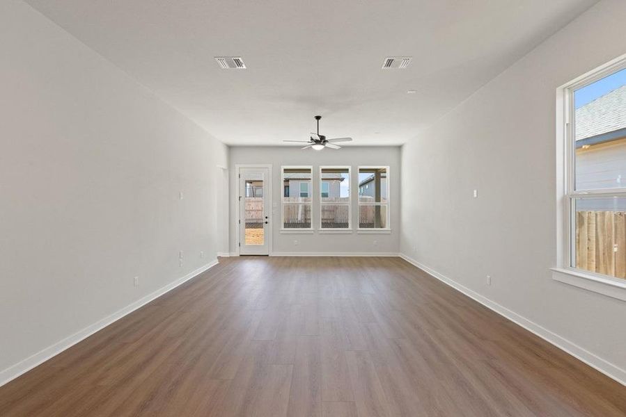 Spacious, unfurnished interior of a new home in Park Central, Georgetown (Image 32).