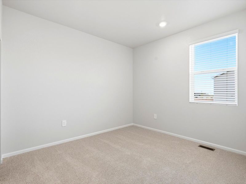 Spacious, unfurnished interior of a new home in Meridian Ranch, Peyton (Image 17).