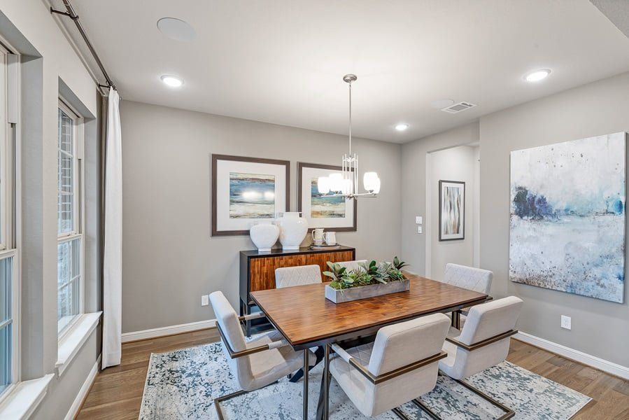 Image 14 of a home in Bridge Creek 60s.