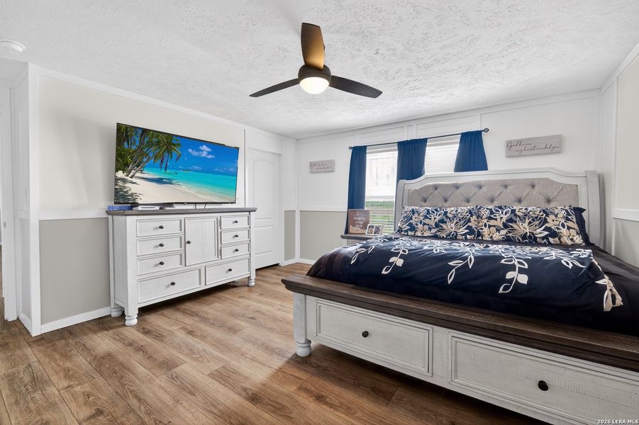 Furnished interior view inside a new home in , Jourdanton (Image 21).