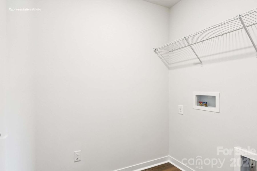 Spacious, unfurnished interior of a new home in Clark Creek Landing, Lincolnton (Image 26).