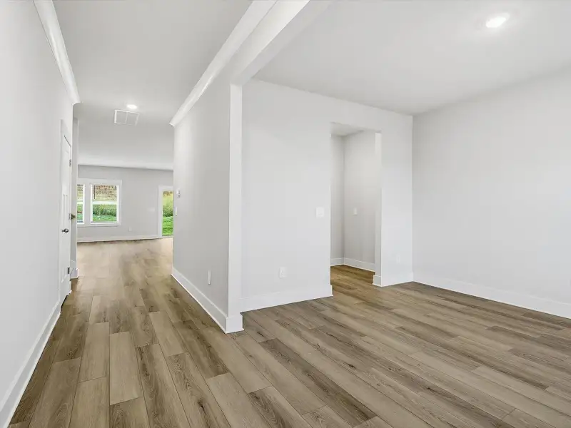 Spacious, unfurnished interior of a new home in Ashby Woods, Boiling Springs (Image 8). Spacious, unfurnished interior of a new home in Ashby Woods, Boiling Springs (Image 8).
