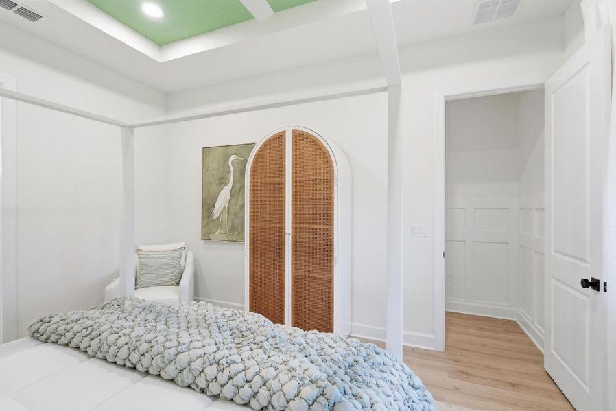 Representative furnished interior of a home built from the Amelia by SeaGate Homes in Beachview Cove, Ormond Beach (Image 75).